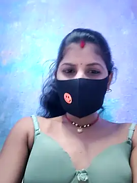 Snapshot of RUHI_1143 chatting on July 9, 6:34 pm RUHI 1143 online show from July 9, 6:34 pm