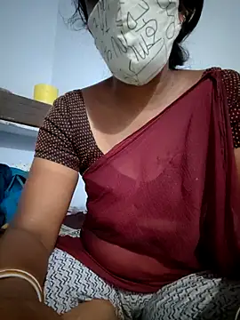 Snapshot of Tamil_Hot_HoneyBee chatting on May 27, 5:59 am Tamil Hot HoneyBee online show from May 27, 5:59 am