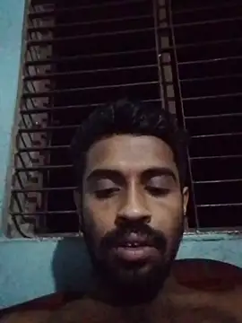 Snapshot of desibullboybd chatting on May 19, 6:25 pm desibullboybd online show from May 19, 6:25 pm