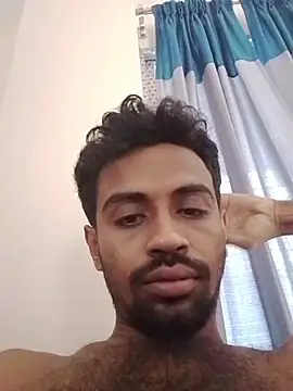 Snapshot of desibullboybd chatting on May 29, 6:55 am desibullboybd online show from May 29, 6:55 am