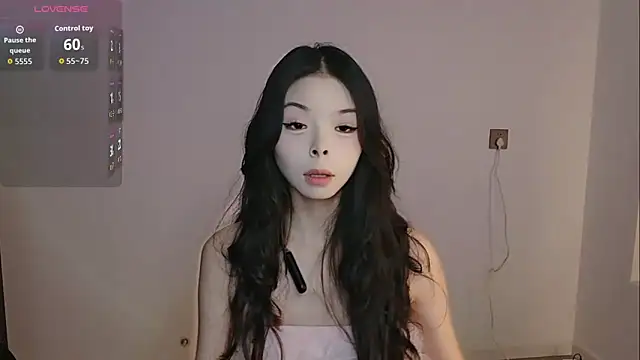 Zhizhi-99 online show from May 12, 9:17 am