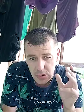 PanAlessio69 online show from May 29, 10:13 am