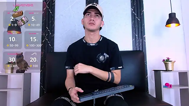 Feiccer Castquer online show from May 22, 11:16 am
