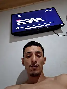 Snapshot of casadocalixaba028 chatting on May 14, 10:27 pm casadocalixaba028 online show from May 14, 10:27 pm