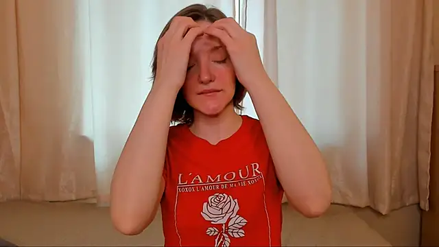 Snapshot of PaleAurix chatting on May 14, 5:03 am PaleAurix online show from May 14, 5:03 am