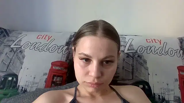  Linsyy ee  online show from May 16, 1:54 pm
