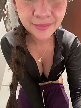 AmyPalacioss online show from May 26, 10:06 pm