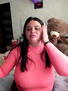-CUTE-EVVIL- online show from April 27, 8:01 am