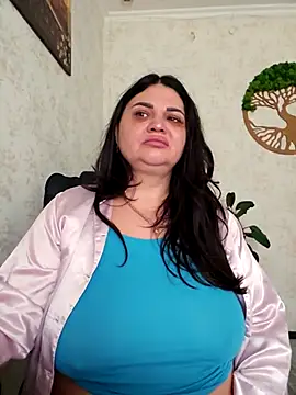 -CUTE-EVVIL- online show from May 4, 7:48 am
