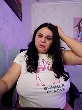 -CUTE-EVVIL- online show from May 10, 6:46 pm