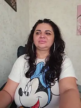 Snapshot of -CUTE-EVVIL- chatting on June 16, 7:11 am -CUTE-EVVIL- online show from June 16, 7:11 am