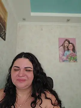 Snapshot of -CUTE-EVVIL- chatting on June 24, 8:24 am -CUTE-EVVIL- online show from June 24, 8:24 am