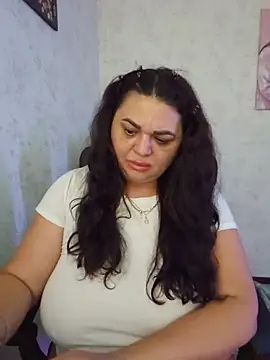 Snapshot of -CUTE-EVVIL- chatting on June 28, 5:30 pm -CUTE-EVVIL- online show from June 28, 5:30 pm