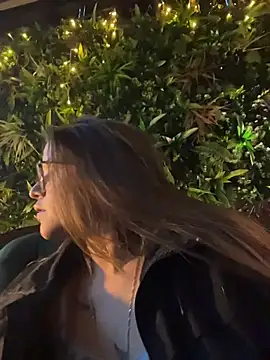 SamyandAllison online show from May 2, 10:37 pm