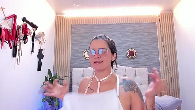 SamyandAllison online show from July 10, 9:06 pm