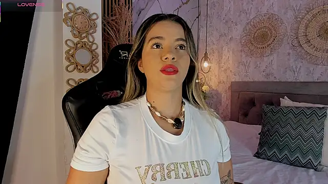 Snapshot of Leidy_2026 chatting on April 30, 12:55 pm Leidy 2026 online show from April 30, 12:55 pm