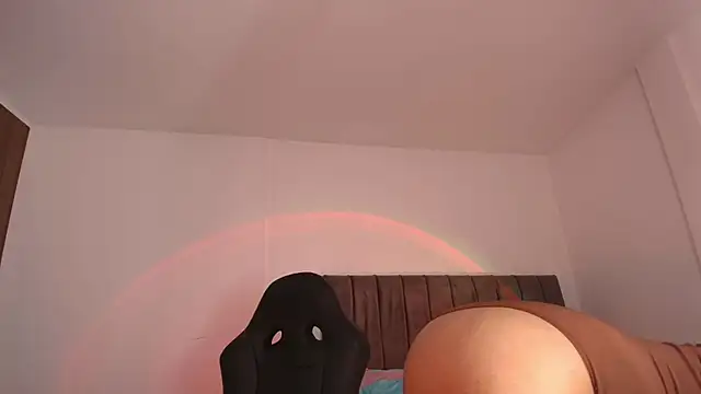 Nerea- online show from May 7, 1:11 am