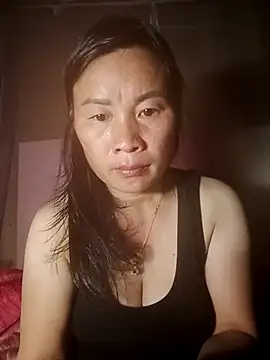 Lella 01 online show from July 9, 1:26 pm