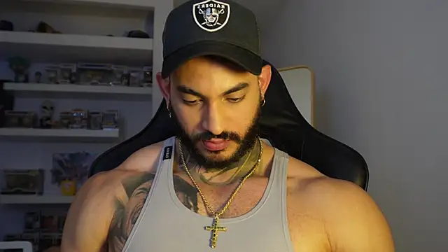 Snapshot of iamjackc_ chatting on May 27, 9:12 pm iamjackc online show from May 27, 9:12 pm