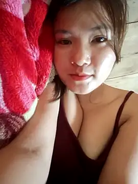 Snapshot of Cum200w chatting on May 25, 2:50 am Cum200w online show from May 25, 2:50 am