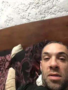 justef09 online show from May 18, 6:58 pm