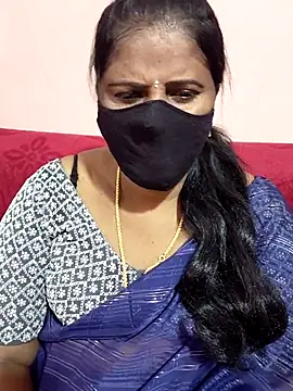 Snapshot of Sunitha-tamilponu chatting on April 27, 5:55 pm Sunitha-tamilponu online show from April 27, 5:55 pm