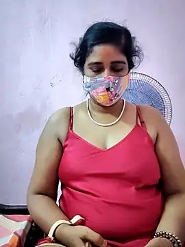 Snapshot of Rulali_44 chatting on April 25, 2:36 pm Rulali 44 online show from April 25, 2:36 pm