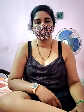 Snapshot of Rulali_44 chatting on April 29, 6:14 pm Rulali 44 online show from April 29, 6:14 pm