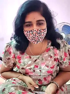 Snapshot of Rulali_44 chatting on May 9, 6:02 pm Rulali 44 online show from May 9, 6:02 pm