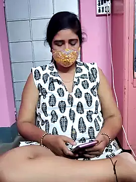 Snapshot of Rulali_44 chatting on May 14, 4:03 pm Rulali 44 online show from May 14, 4:03 pm