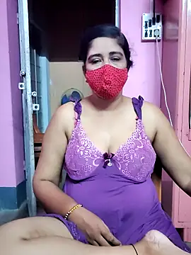 Snapshot of Rulali_44 chatting on May 16, 12:59 pm Rulali 44 online show from May 16, 12:59 pm