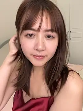 Snapshot of Yang_127 chatting on June 28, 12:00 pm Yang 127 online show from June 28, 12:00 pm