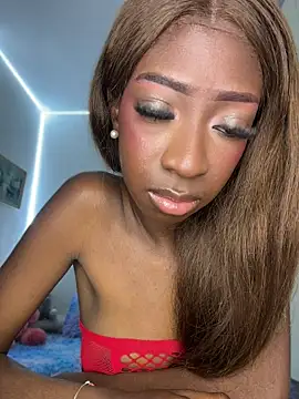 Snapshot of SpicySweetie chatting on May 14, 9:43 pm SpicySweetie online show from May 14, 9:43 pm