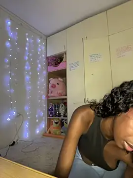 Snapshot of SpicySweetie chatting on May 26, 10:06 pm SpicySweetie online show from May 26, 10:06 pm