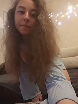 Snapshot of -NicoleSmith- chatting on May 18, 4:24 pm -NicoleSmith- online show from May 18, 4:24 pm