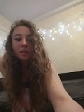 Snapshot of -NicoleSmith- chatting on May 23, 4:22 pm -NicoleSmith- online show from May 23, 4:22 pm