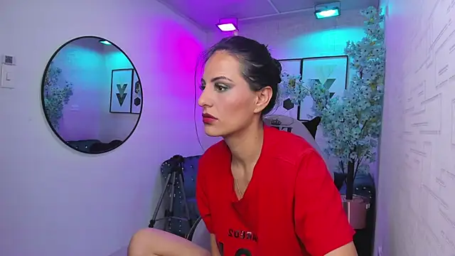 Snapshot of Antonella_rivers chatting on April 29, 5:30 pm Antonella rivers online show from April 29, 5:30 pm
