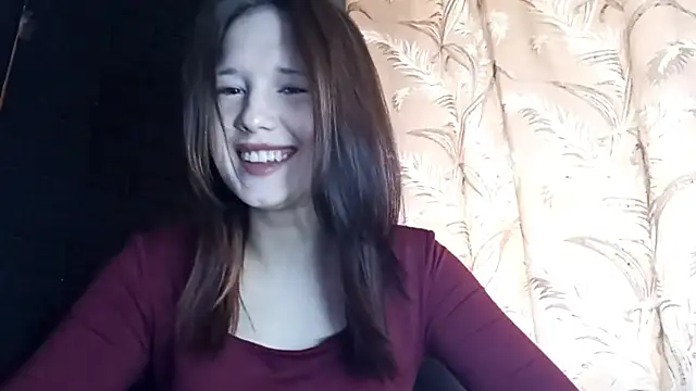 Snapshot of AngelynHallowich chatting on April 30, 3:07 pm AngelynHallowich online show from April 30, 3:07 pm