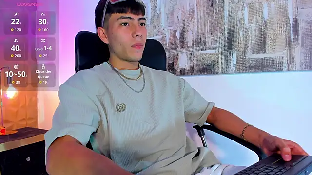 EthanSantori online show from May 14, 7:20 pm