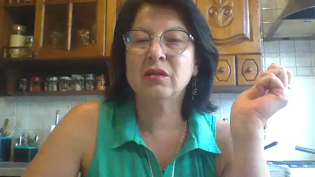 Snapshot of Fiona06 chatting on May 17, 2:35 pm Fiona06 online show from May 17, 2:35 pm