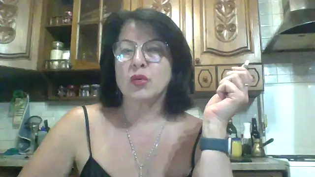 Snapshot of Fiona06 chatting on May 22, 7:08 pm Fiona06 online show from May 22, 7:08 pm