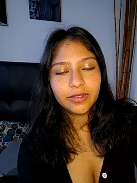 Snapshot of vaioletpoet chatting on June 28, 4:57 pm vaioletpoet online show from June 28, 4:57 pm