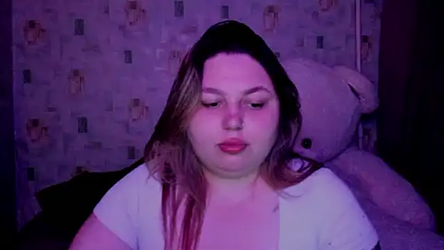 LillyHaigh online show from May 19, 7:09 pm