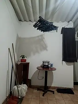 Ladymilf12 online show from May 28, 11:24 pm