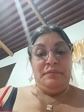 Carolina crus  online show from May 23, 2:39 am