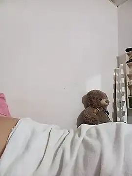 Snapshot of Luna_Morch chatting on May 8, 8:19 am Luna Morch online show from May 8, 8:19 am