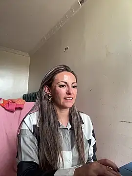 Snapshot of Angel_Nova_ chatting on May 7, 8:47 pm Angel Nova online show from May 7, 8:47 pm