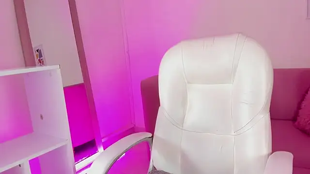 Adison Reyes online show from July 10, 12:08 pm