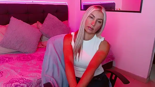 Meliissa xxxx online show from May 21, 4:25 pm