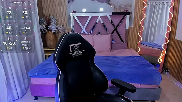 Krysstal tay1 online show from May 20, 11:27 am